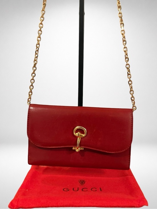 Gucci Handbags - Gucci Vintage Authentic Red Leather Wallet Chain Crossbody Clutch Horsebit COA